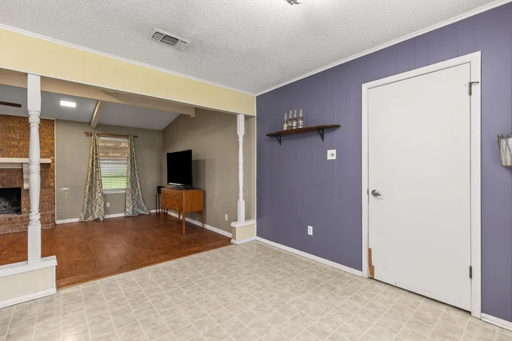505 Pinewood Lane Hewitt, TX 76643