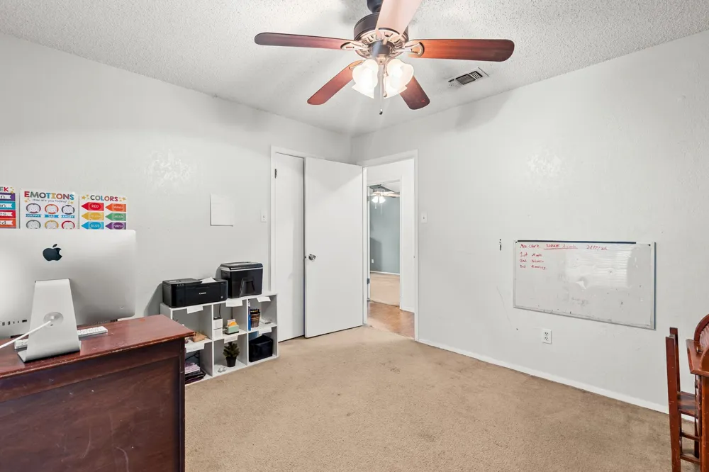 505 Pinewood Lane Hewitt, TX 76643