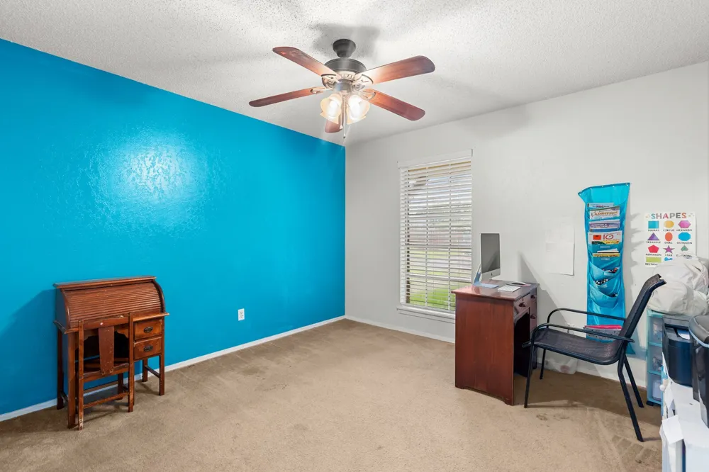 505 Pinewood Lane Hewitt, TX 76643