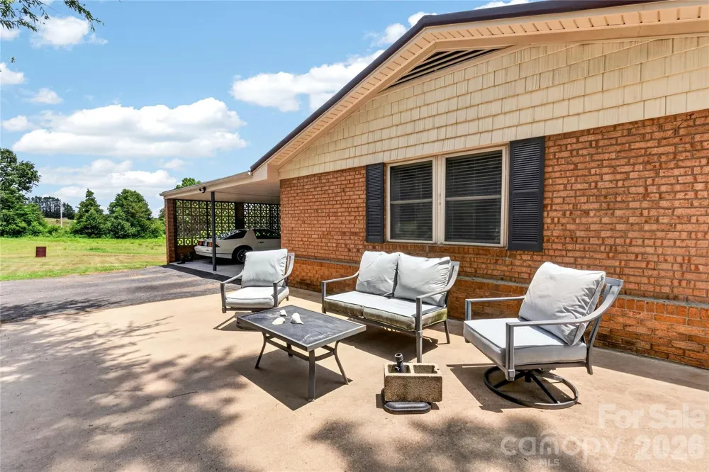 1316 Drumstand Road Stony Point, NC 28678