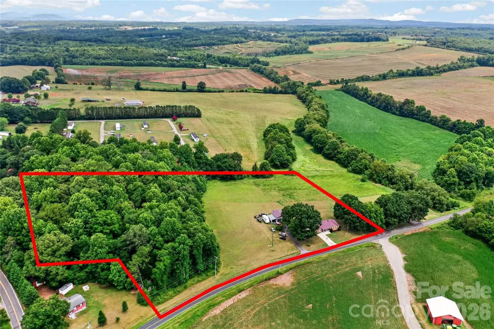 1316 Drumstand Road Stony Point, NC 28678