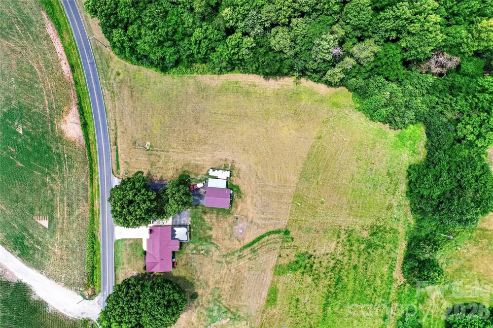 1316 Drumstand Road Stony Point, NC 28678
