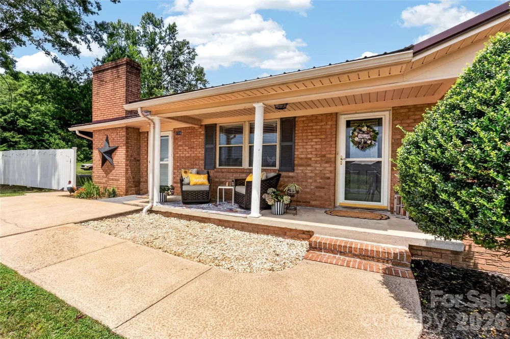 1316 Drumstand Road Stony Point, NC 28678