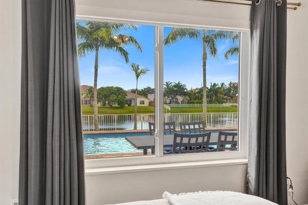 14420 NW 16th Street Pembroke Pines, FL 33028