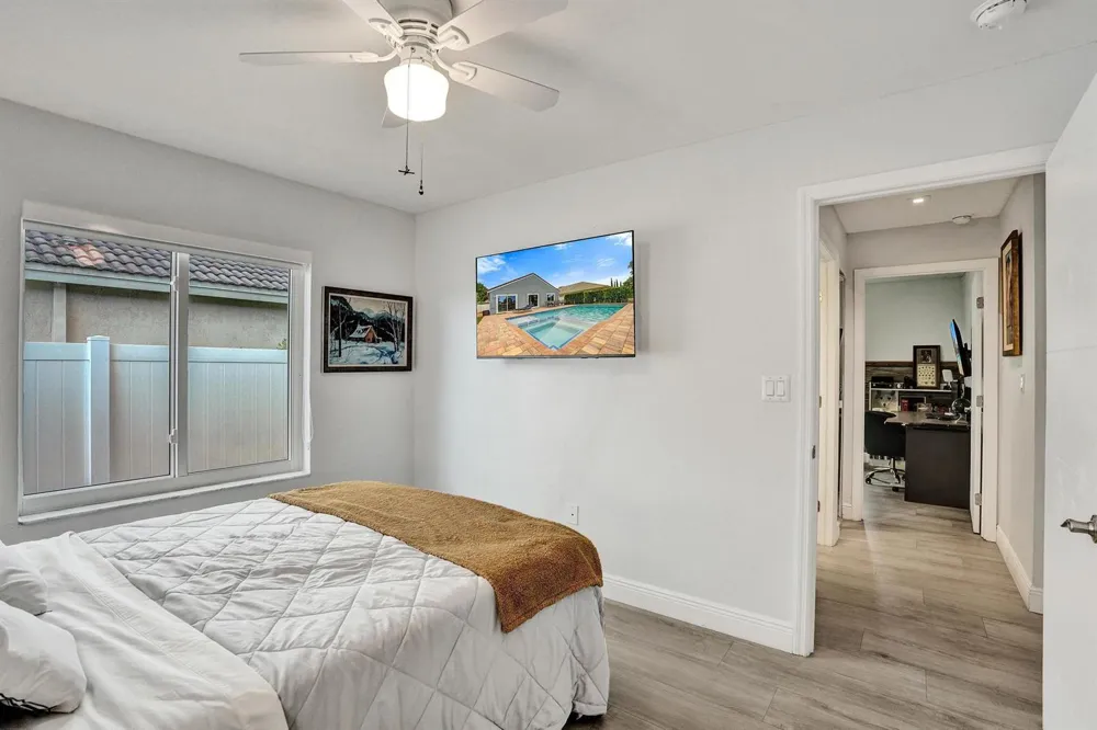 14420 NW 16th Street Pembroke Pines, FL 33028