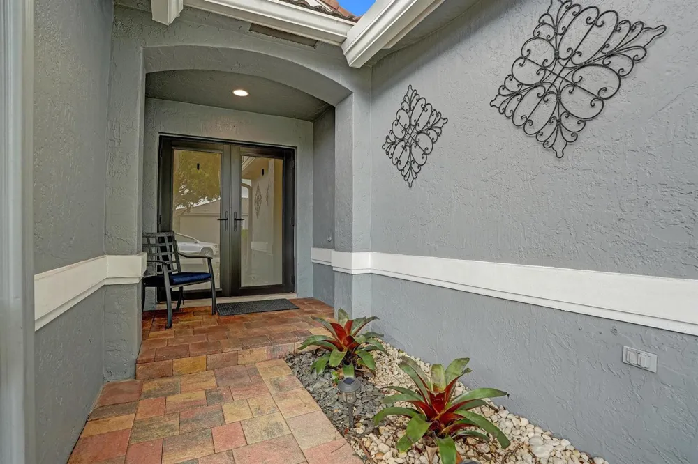 14420 NW 16th Street Pembroke Pines, FL 33028