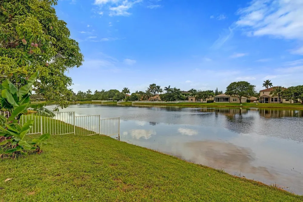 14420 NW 16th Street Pembroke Pines, FL 33028