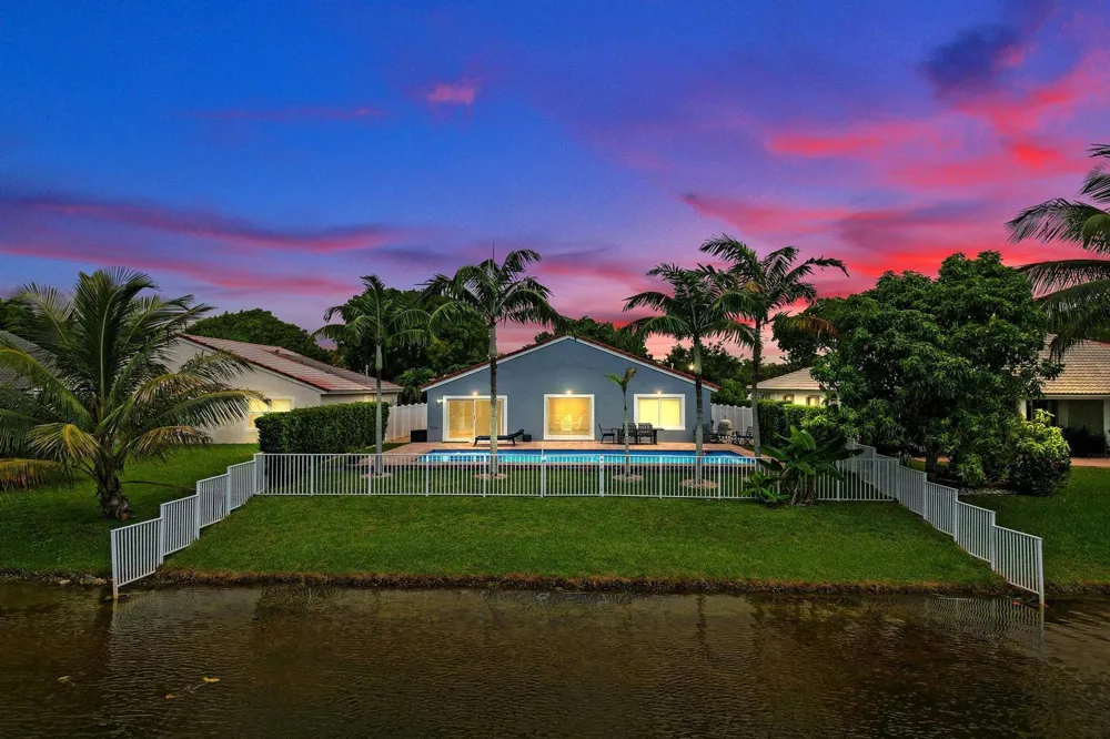 14420 NW 16th Street Pembroke Pines, FL 33028