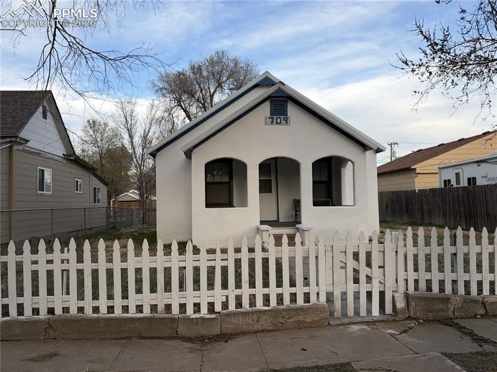 709 S 3rd Street Lamar, CO 81052