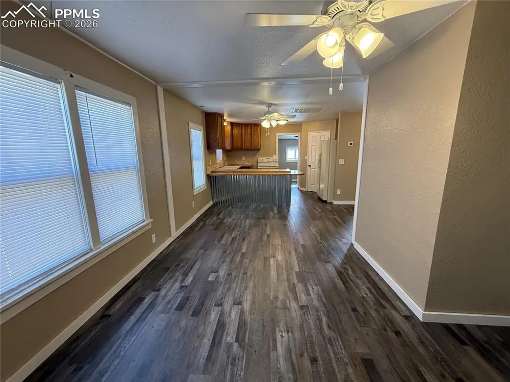 709 S 3rd Street Lamar, CO 81052
