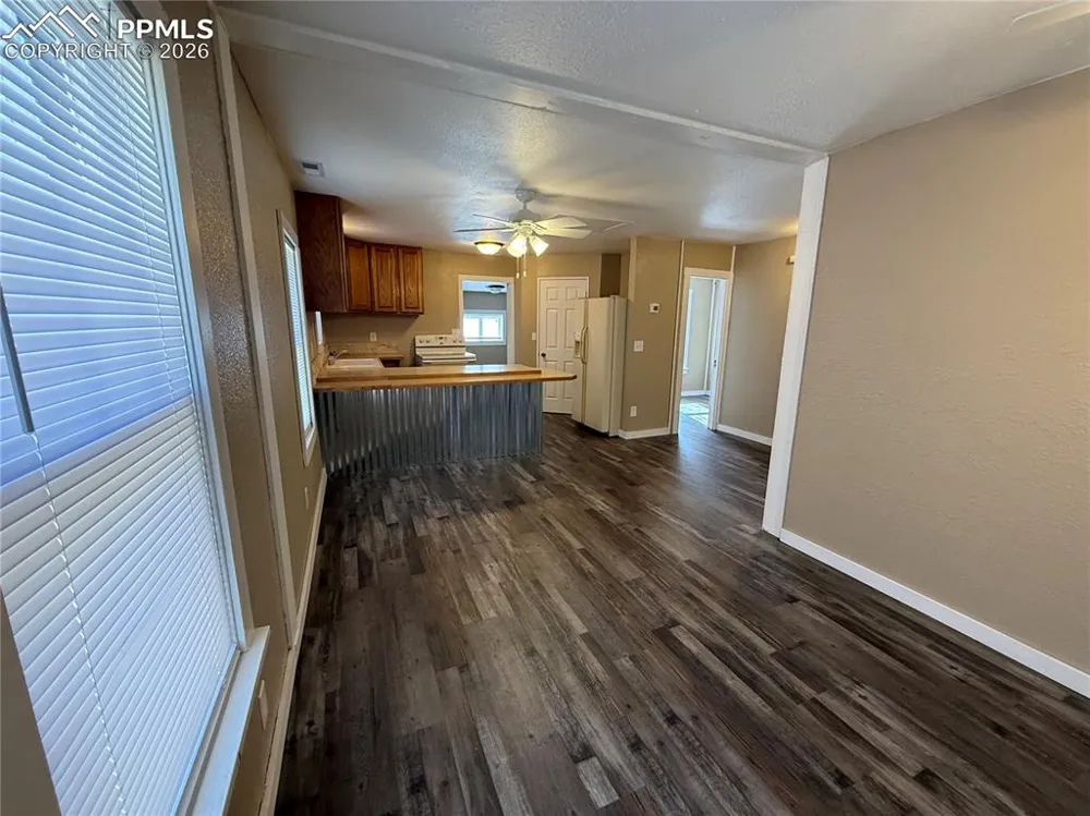 709 S 3rd Street Lamar, CO 81052