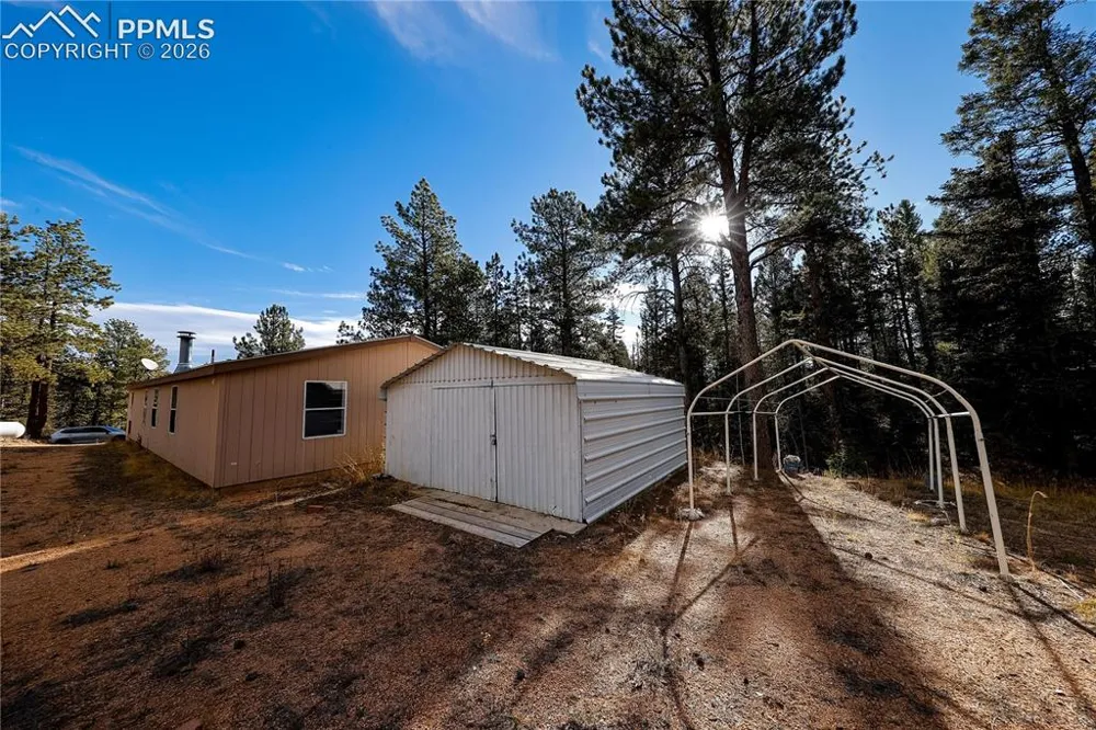 1641 Kiowa Road Florissant, CO 80816