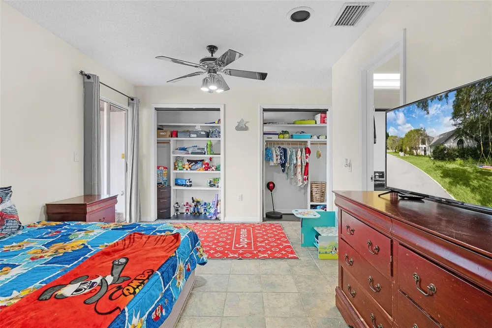 34415 KINGFISH STREET Fruitland Park, FL 34731