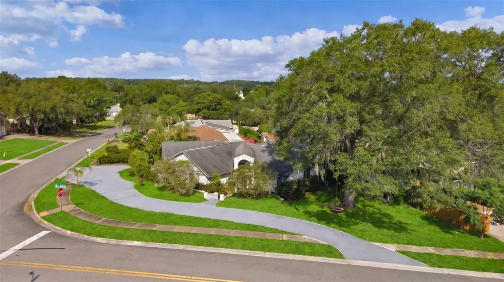 34415 KINGFISH STREET Fruitland Park, FL 34731