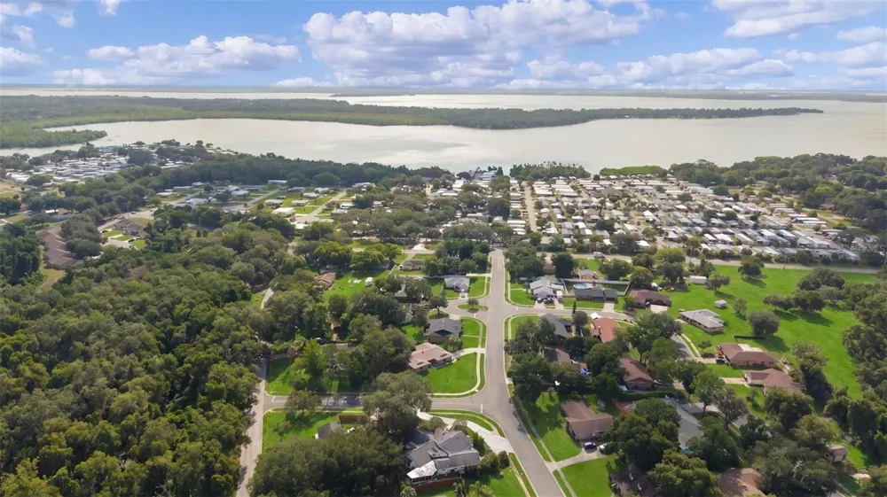 34415 KINGFISH STREET Fruitland Park, FL 34731