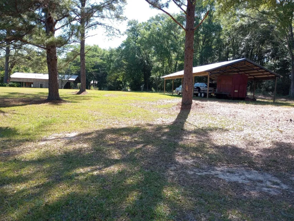1900 Olive Lane 