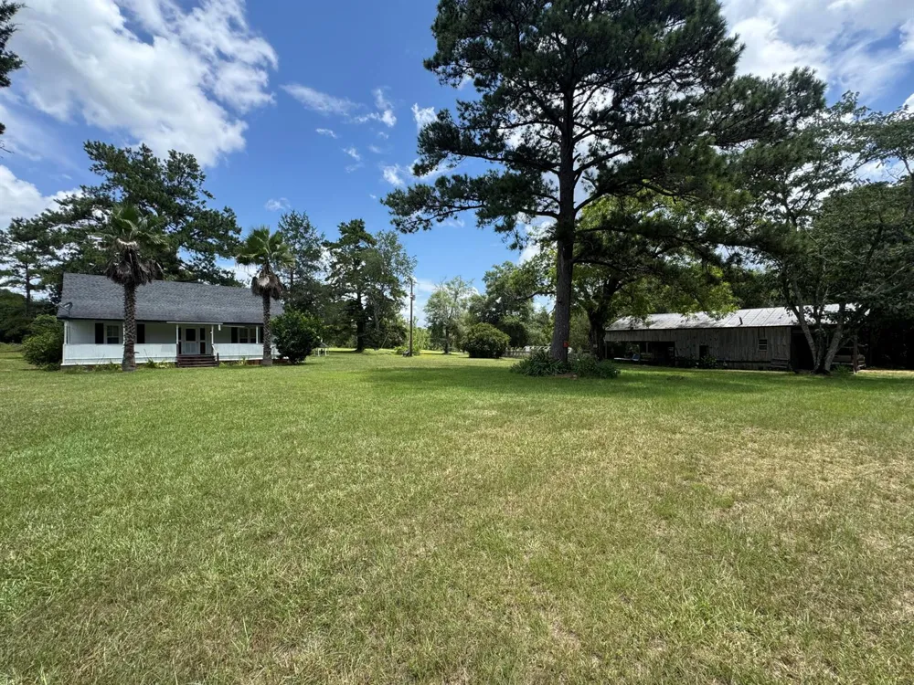 1900 Olive Lane 