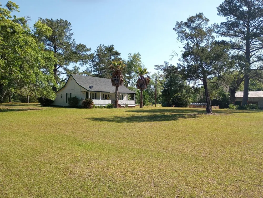 1900 Olive Lane 