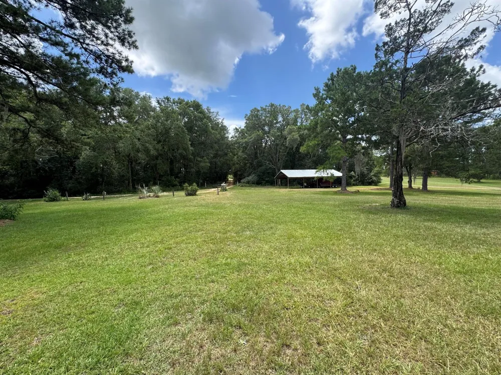 1900 Olive Lane 