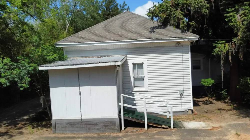 25 Madison Street 