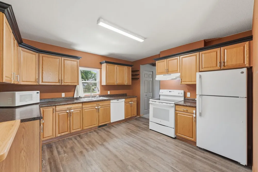 100 3rd Avenue SE New London, MN 56273