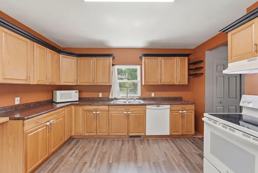 100 3rd Avenue SE New London, MN 56273