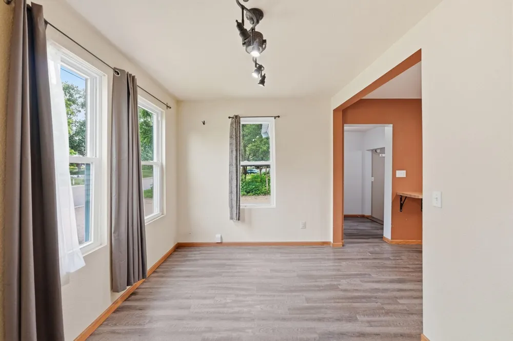 100 3rd Avenue SE New London, MN 56273