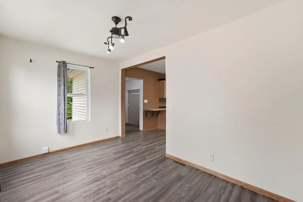 100 3rd Avenue SE New London, MN 56273