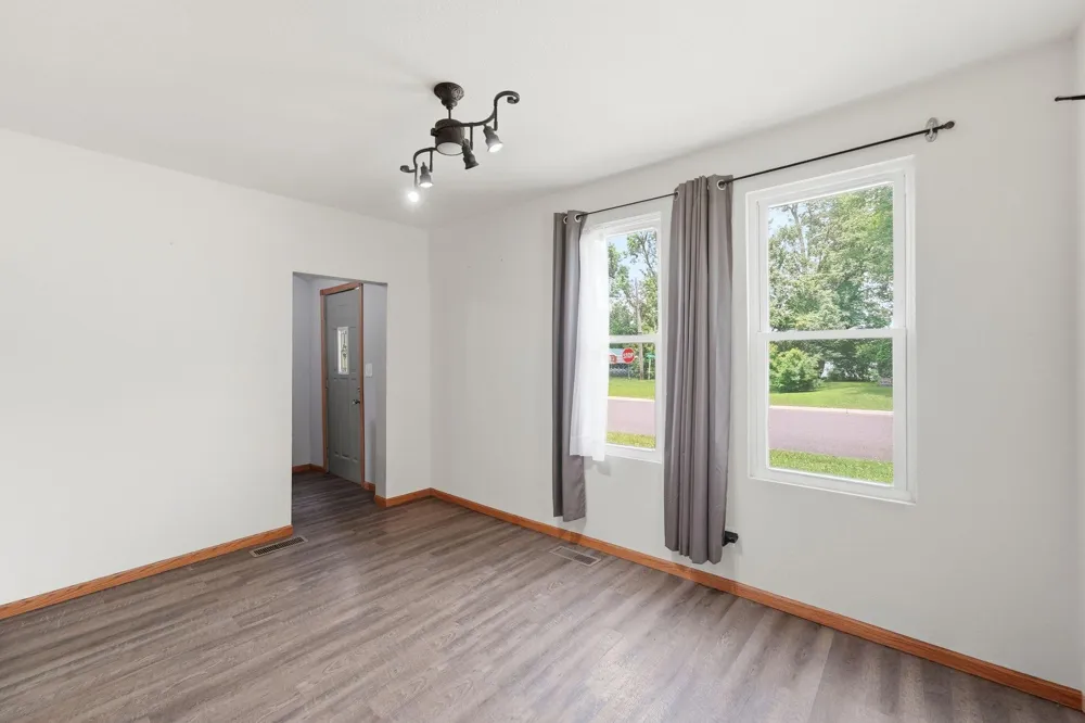 100 3rd Avenue SE New London, MN 56273