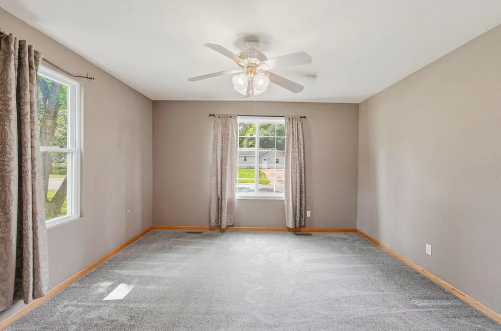 100 3rd Avenue SE New London, MN 56273
