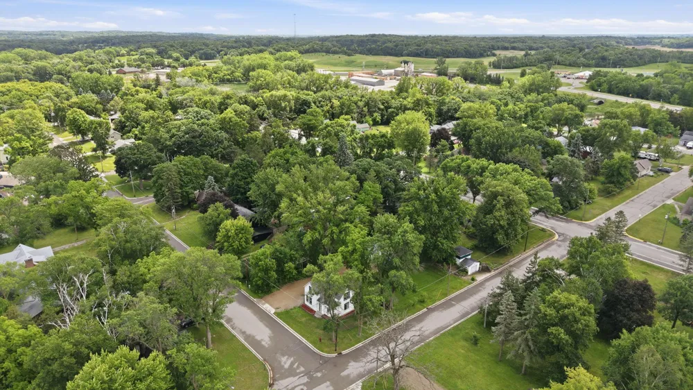 100 3rd Avenue SE New London, MN 56273