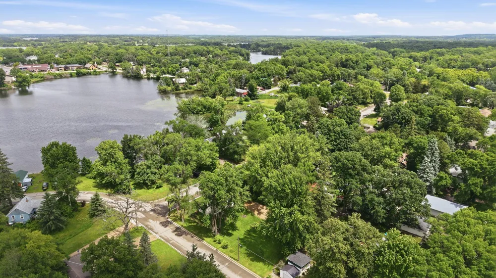 100 3rd Avenue SE New London, MN 56273