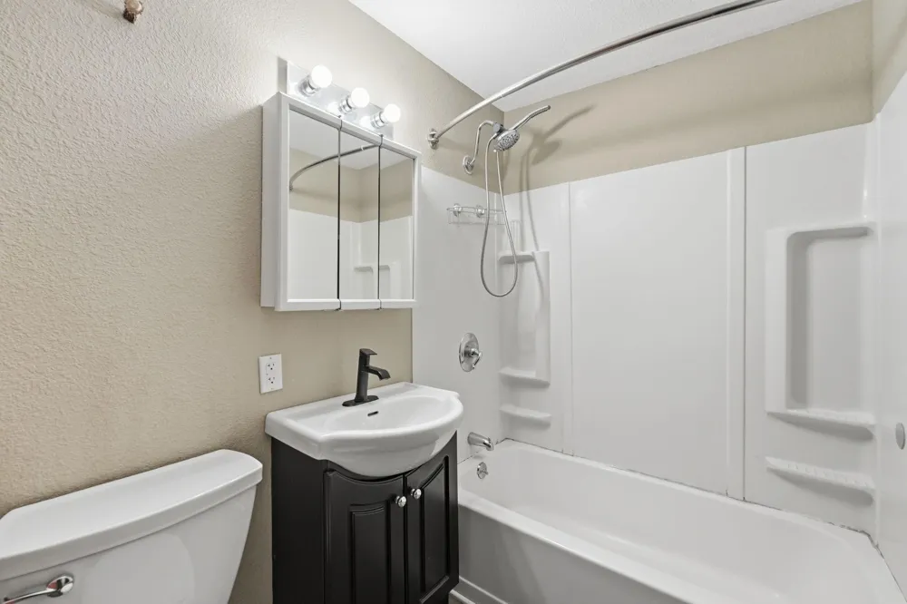 100 3rd Avenue SE New London, MN 56273