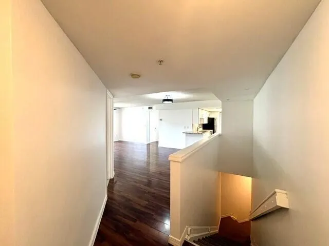100 Crestwood Court #108 Royal Palm Beach, FL 33411