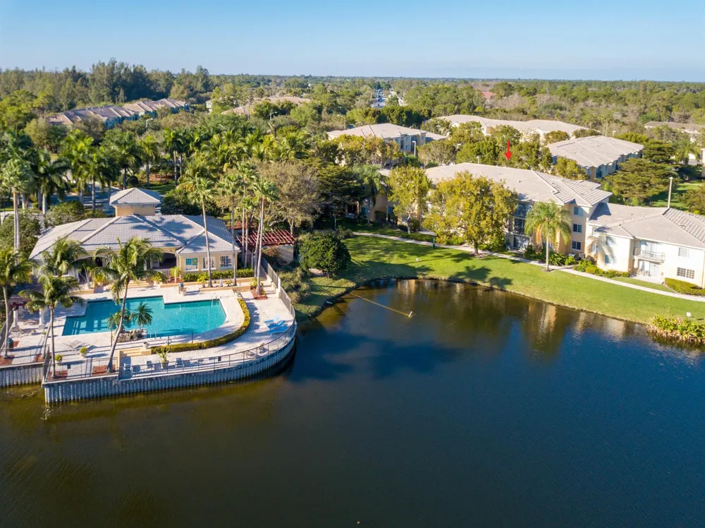 100 Crestwood Court #108 Royal Palm Beach, FL 33411