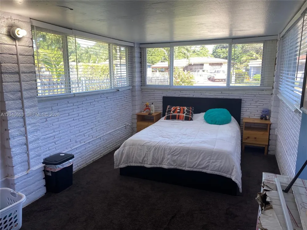 540 NW 111 St Miami, FL 33168
