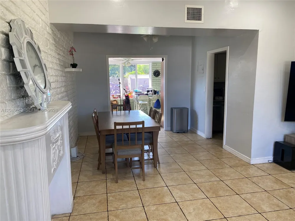 540 NW 111 St Miami, FL 33168