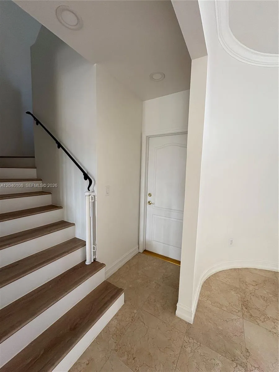 18410 NE 30th Ave #18410 Aventura, FL 33160