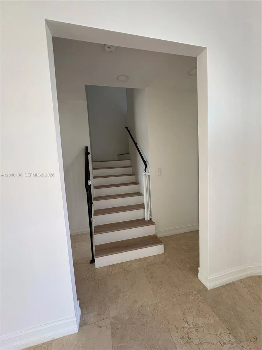 18410 NE 30th Ave #18410 Aventura, FL 33160