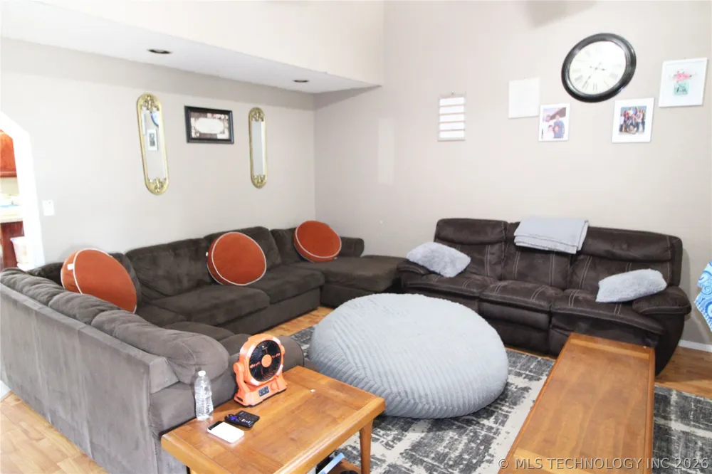 1261 E 136th Street Glenpool, OK 74033