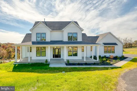 2527 FOURLEAF DRIVE