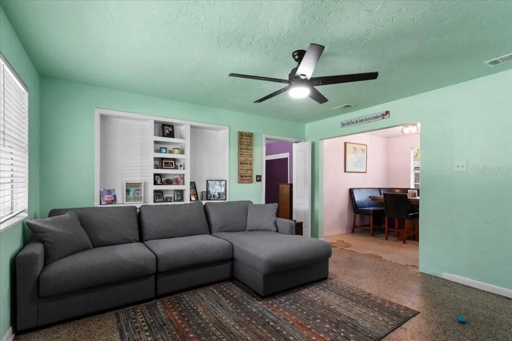 1636 NW 34TH PLACE Gainesville, FL 32605