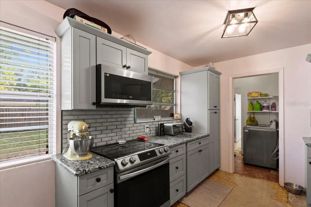 1636 NW 34TH PLACE Gainesville, FL 32605
