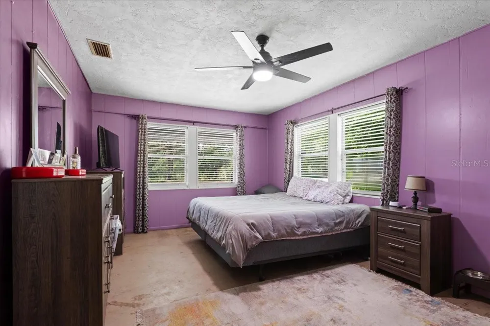 1636 NW 34TH PLACE Gainesville, FL 32605