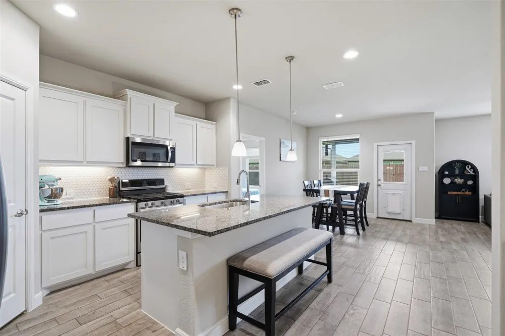 2220 Dyre Drive Haslet, TX 76052