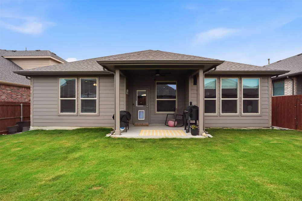 2220 Dyre Drive Haslet, TX 76052