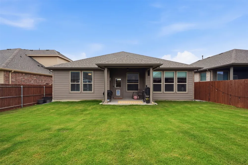 2220 Dyre Drive Haslet, TX 76052