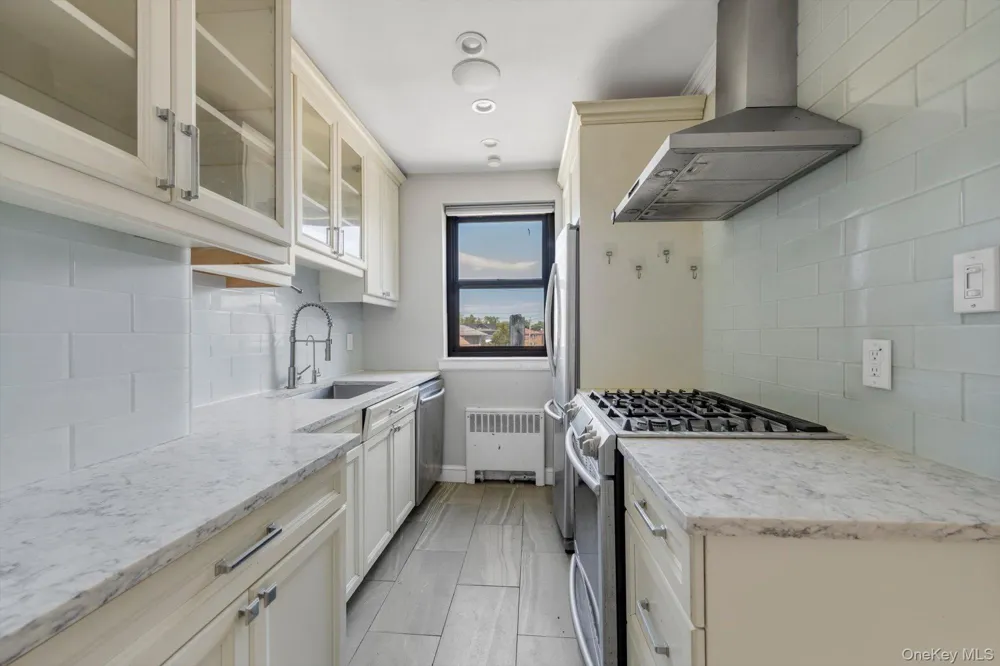 20106 Rocky Hill Road #6G2 Bayside, NY 11361