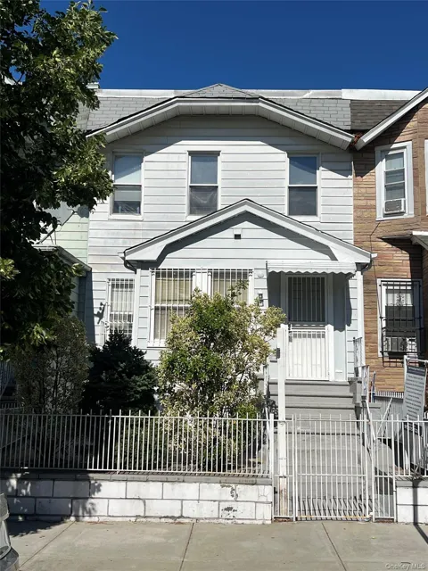 3105 93rd Street