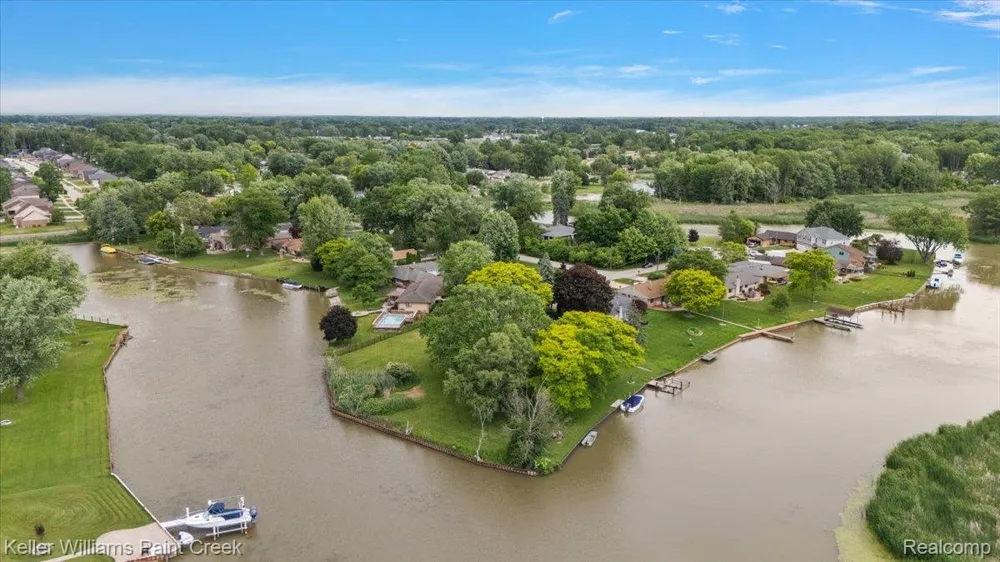 Octavia Street Chesterfield Township, MI 48047